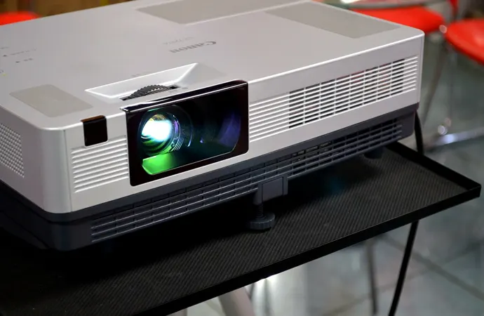 10 Common Projector Problems, Solutions, and FAQs