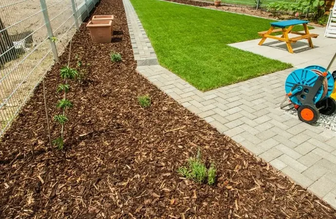 Here is a list of the estimated time each type of mulch takes to break down: