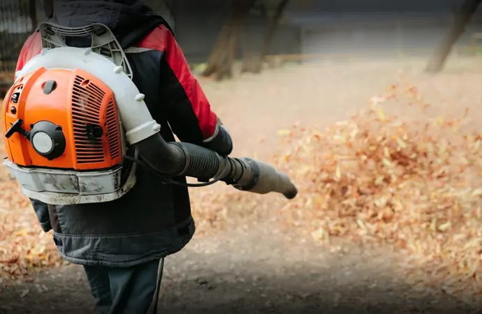 How Easy The Leaf Blower to Use?